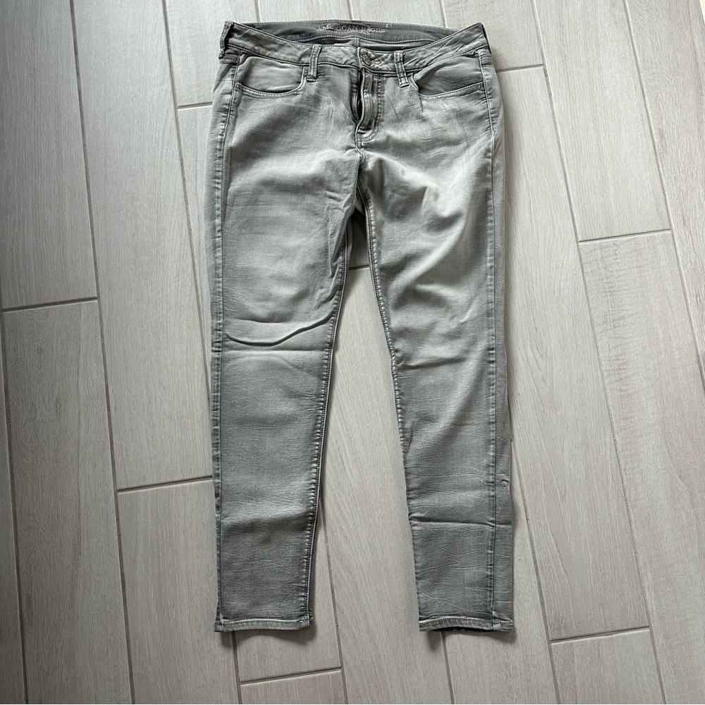 American Eagle jeggings. So stretchy and comfy! Light gray.